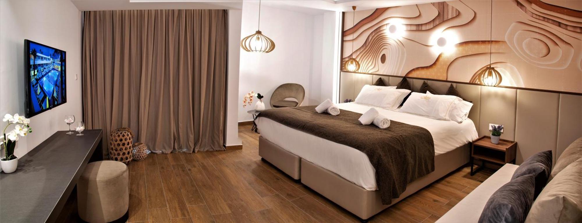 Melpo Antia Hotel & Suites Agia Napa Exterior foto