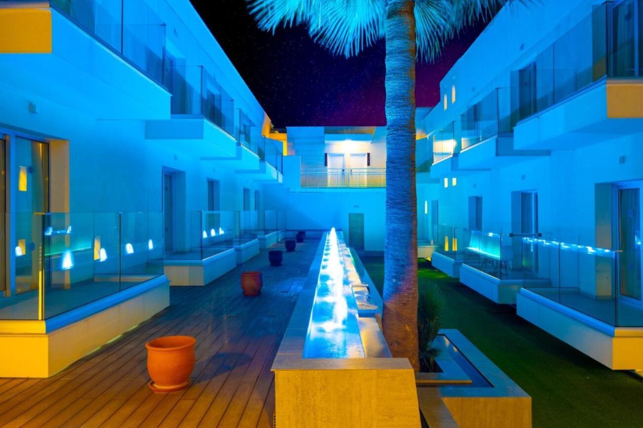 Melpo Antia Hotel & Suites Agia Napa Exterior foto