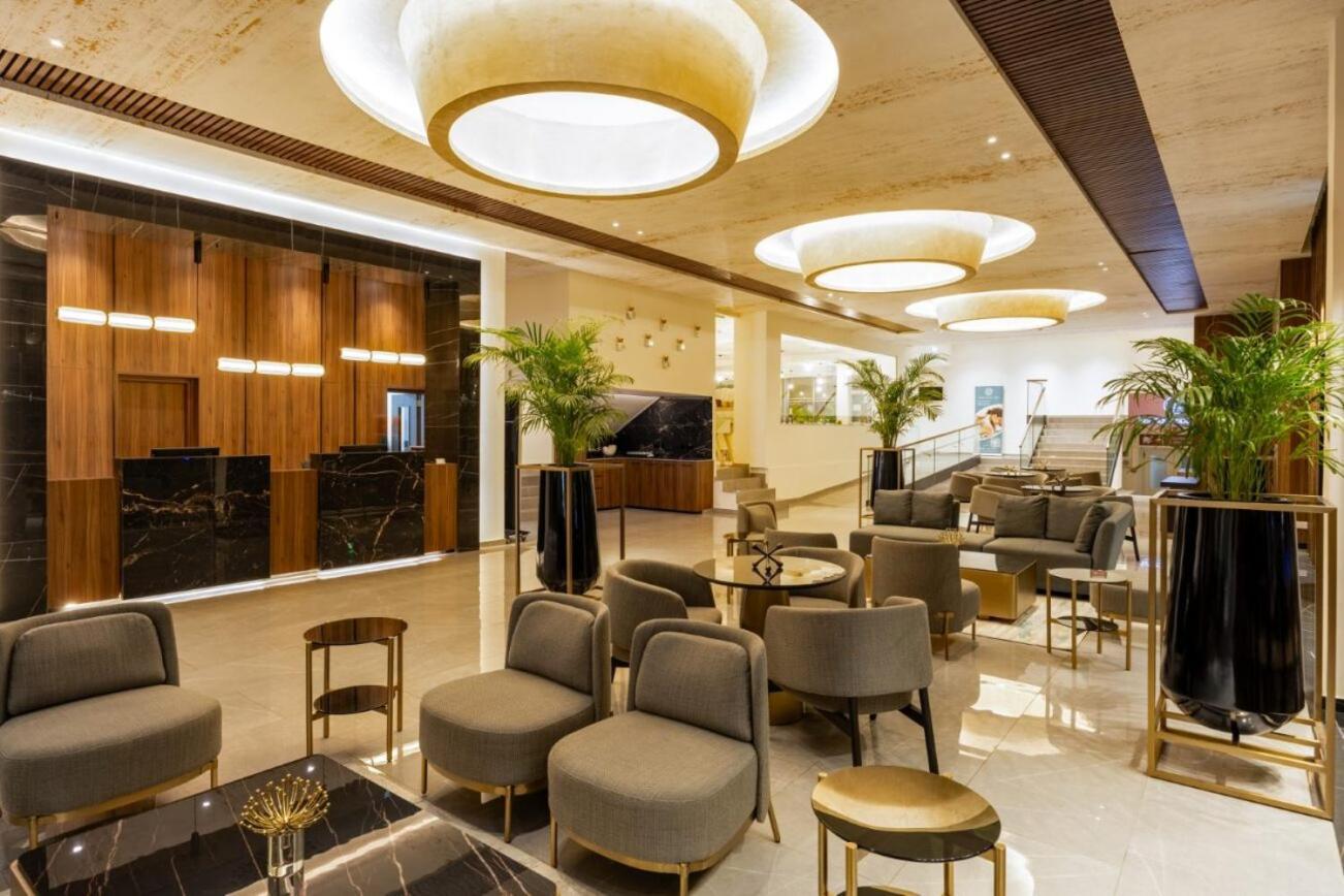 Melpo Antia Hotel & Suites Agia Napa Exterior foto
