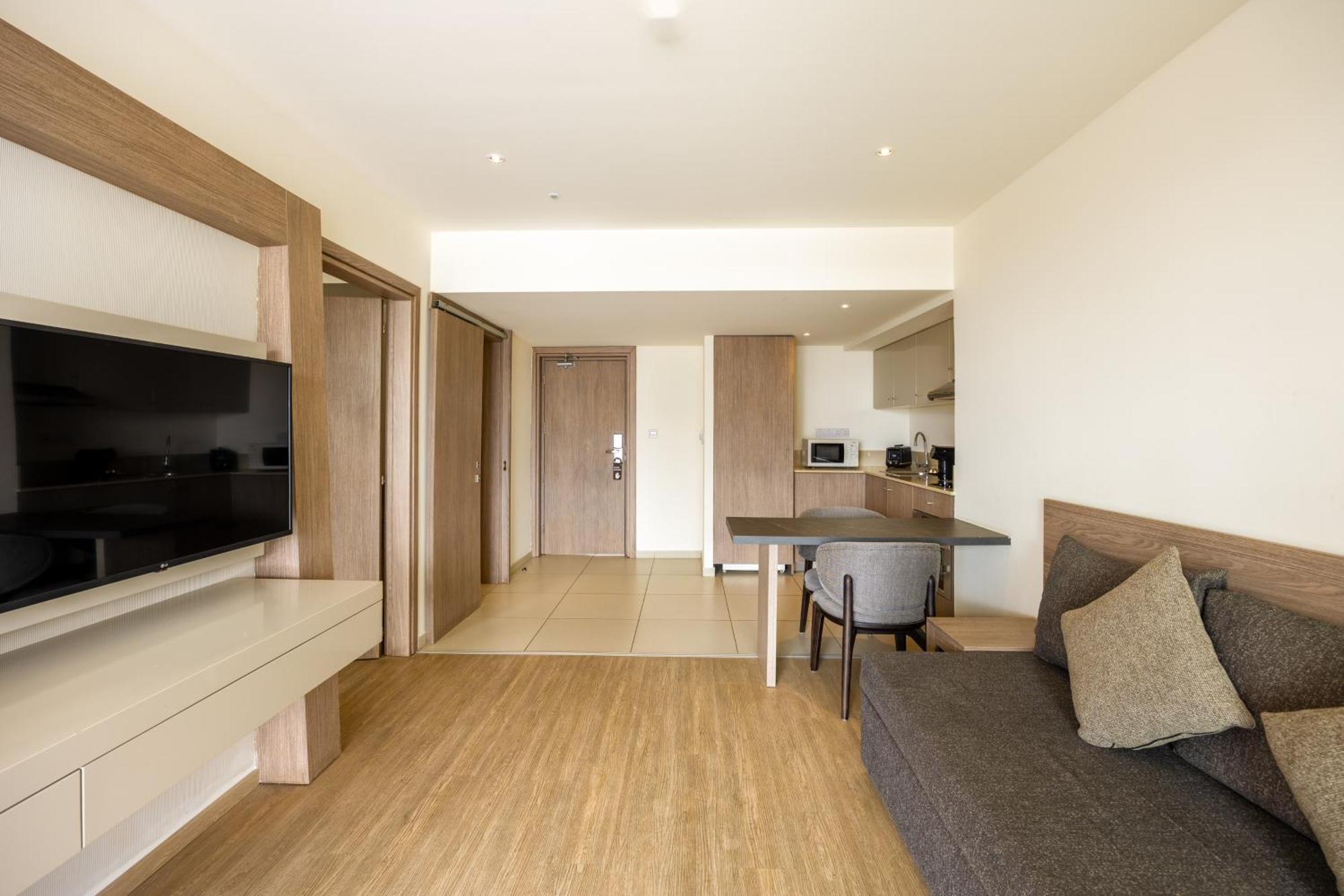 Melpo Antia Hotel & Suites Agia Napa Exterior foto